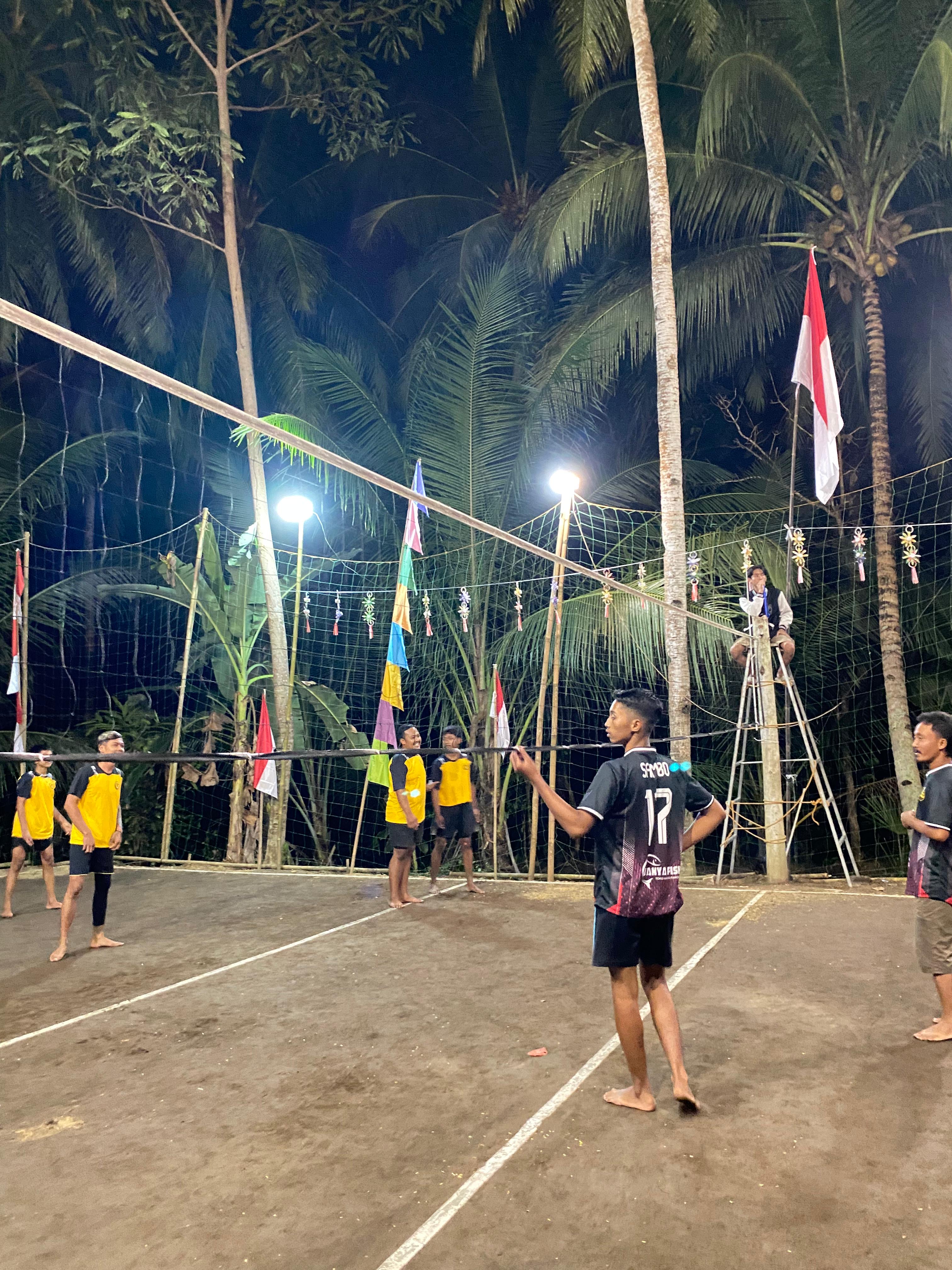 'Kegiatan Kami Minggu ' . 2