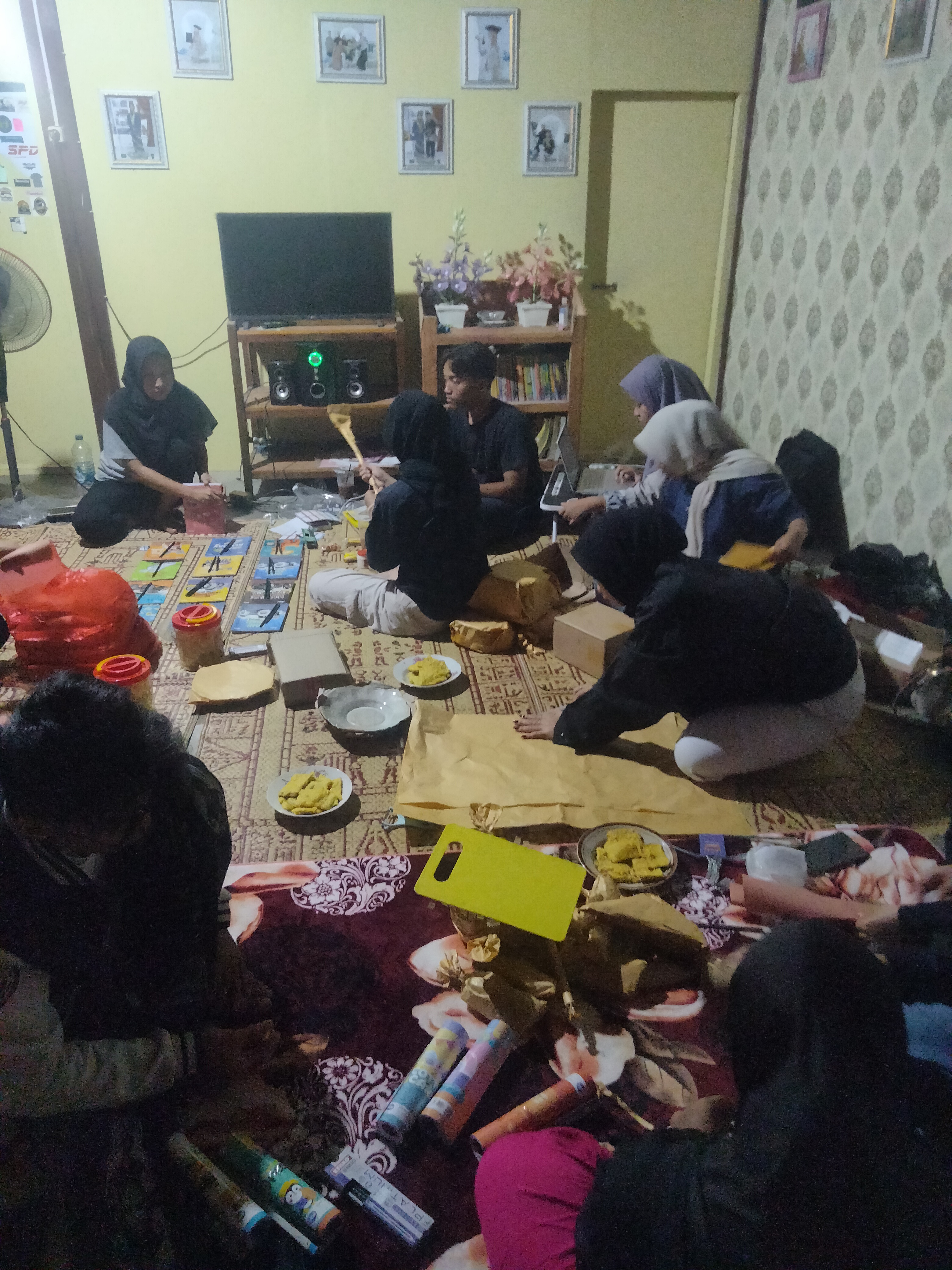 'Kegiatan Kami Minggu ' . 2