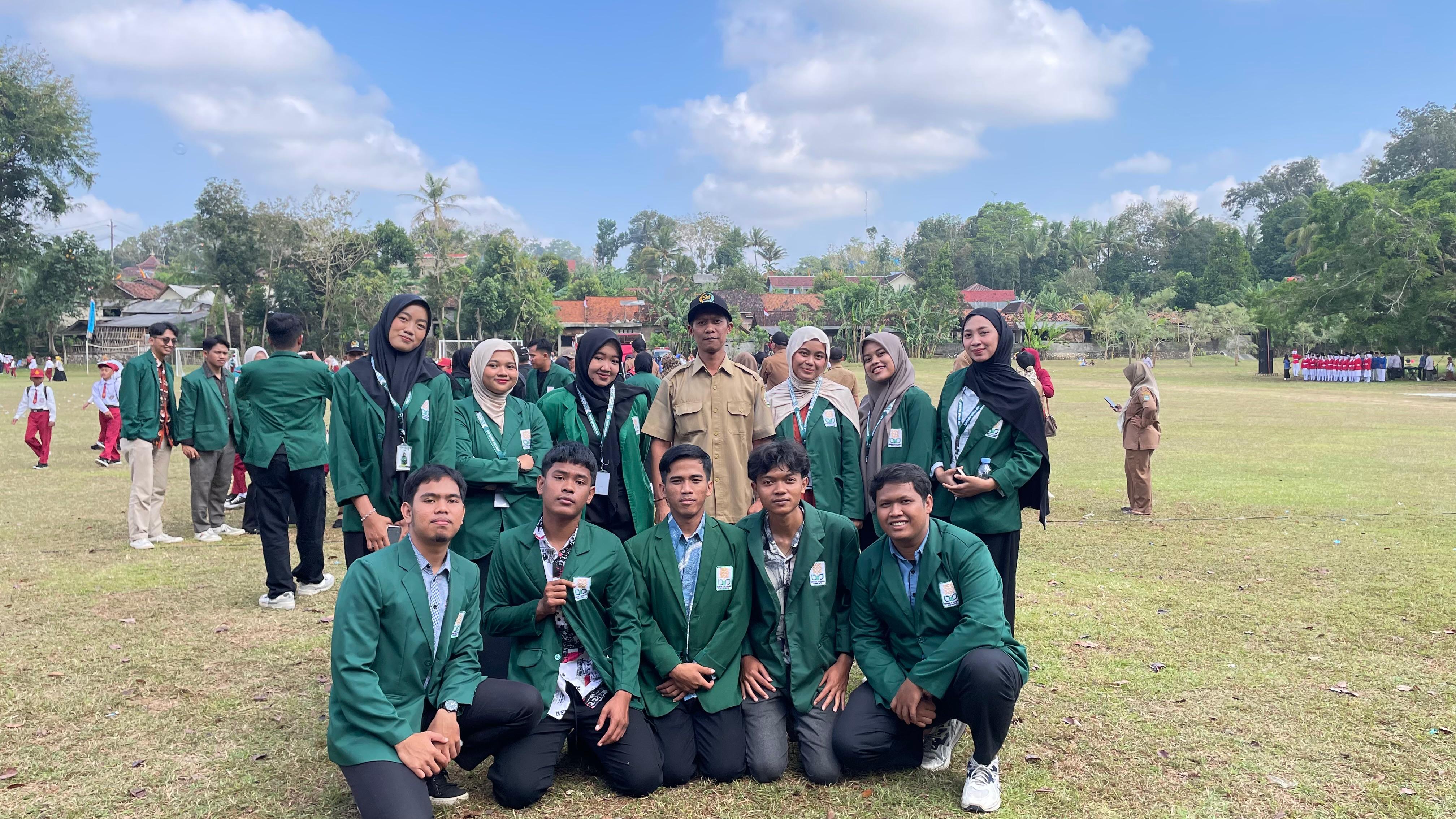 'Kegiatan Kami Minggu ' . 3