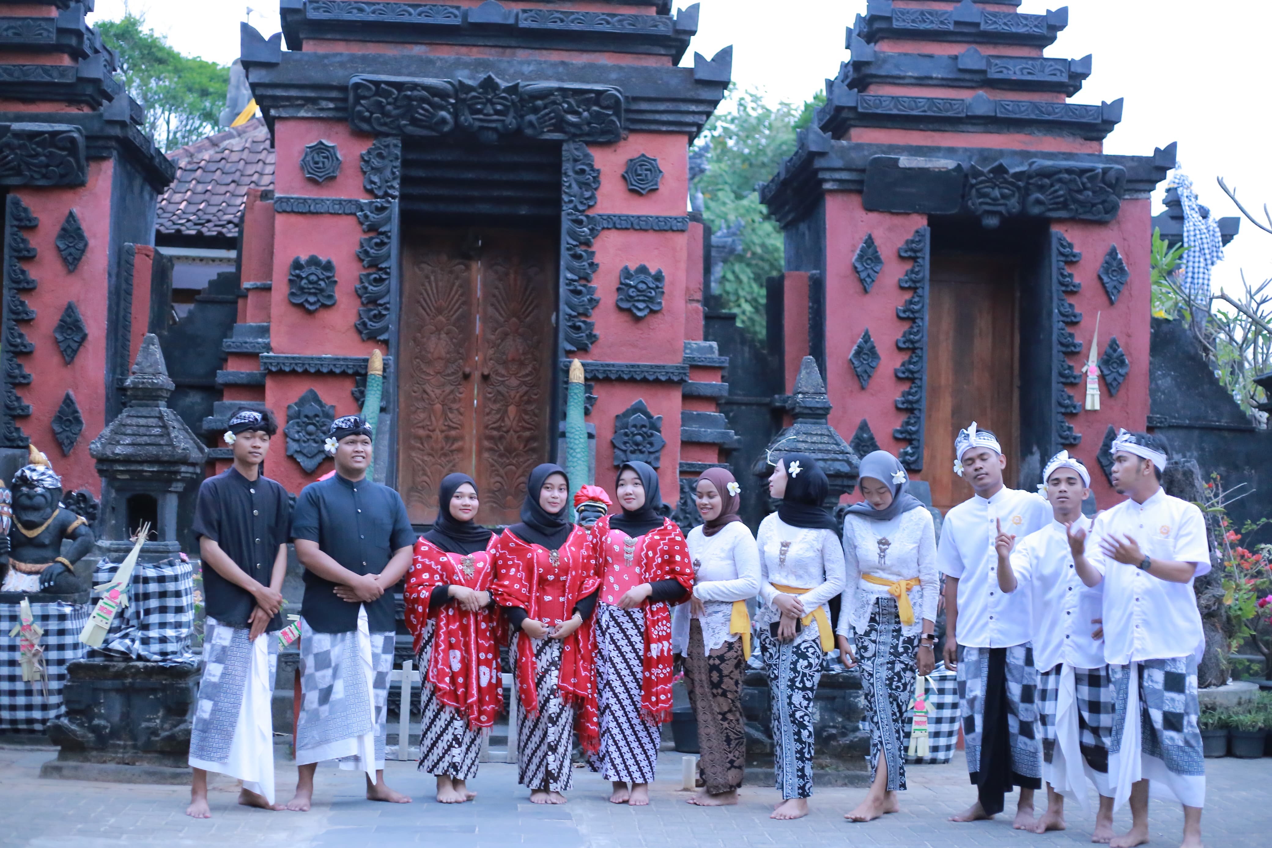 'Kegiatan Kami Minggu ' . 0